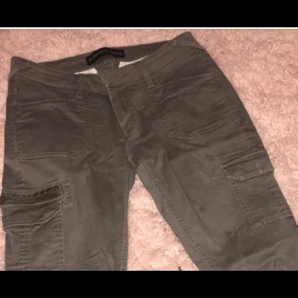 Express - Picture 1 of 3